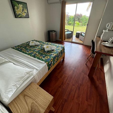 Te Mao Hotel Avatoru Room photo